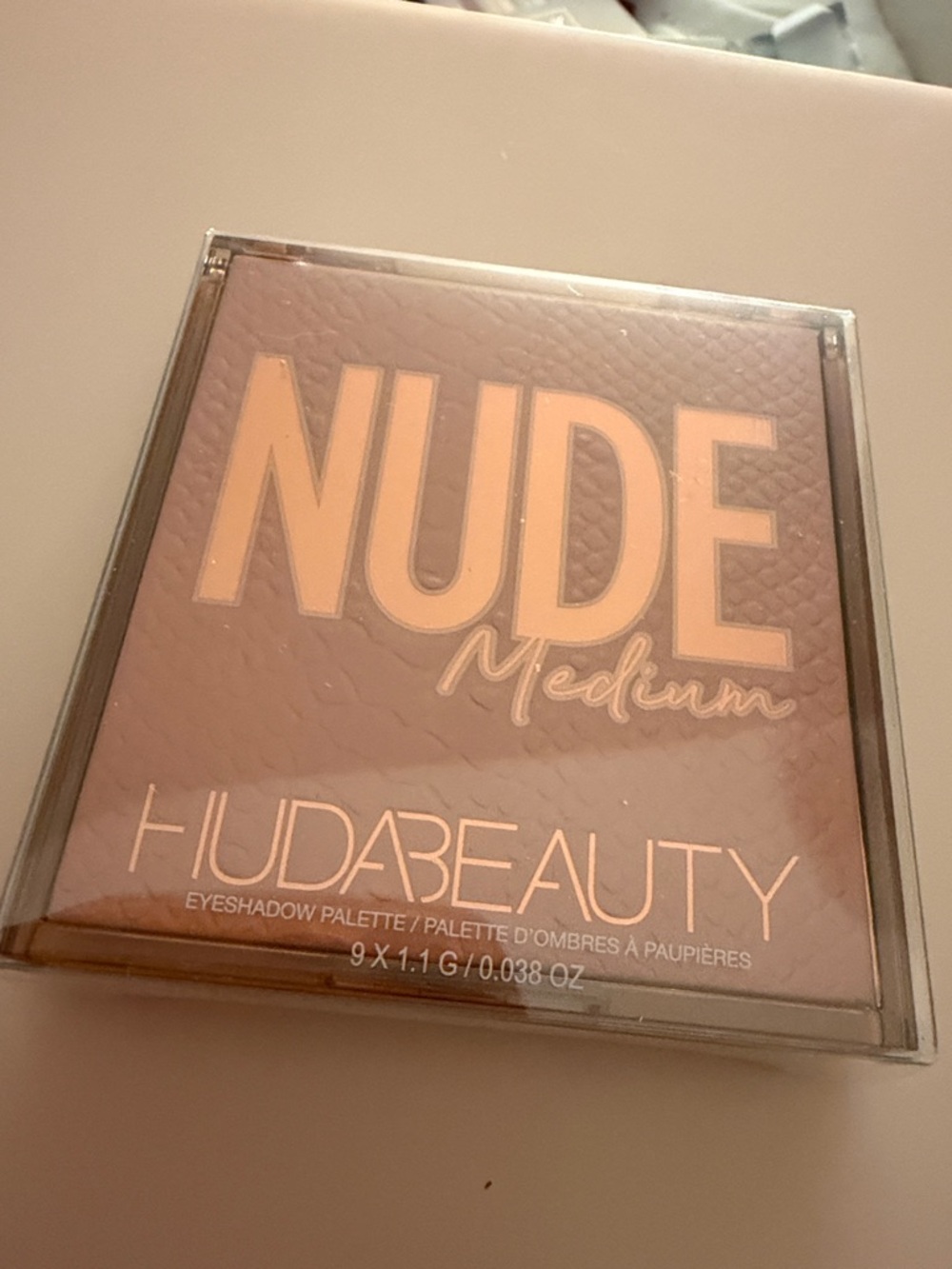 Huda Beauty Nude Medium Eyeshadow Palette - Warm Brown Nude Shades